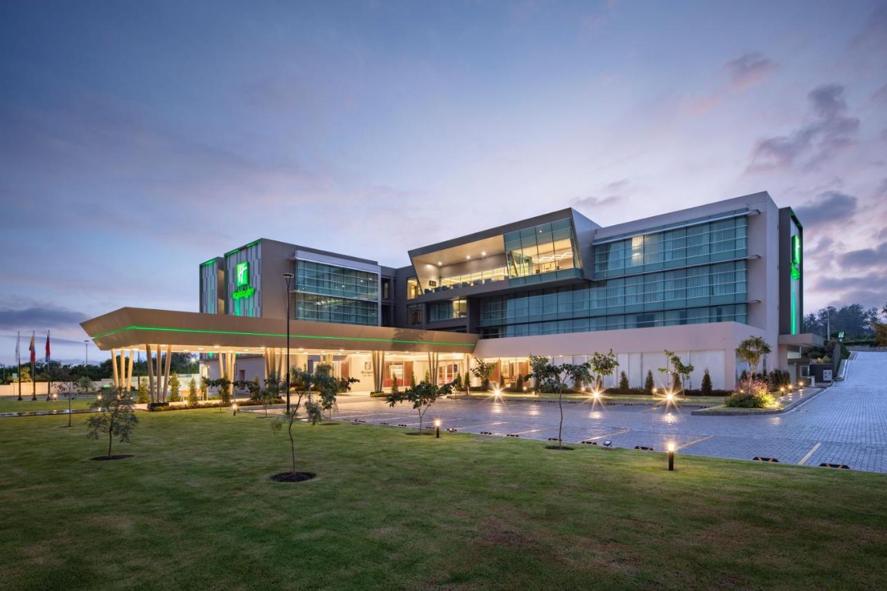 Holiday Inn - Quito Airport By Ihg Tababela Kültér fotó Holiday Inn & Suites