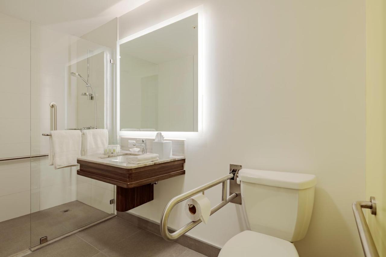 Holiday Inn - Quito Airport By Ihg Tababela Kültér fotó Bathroom